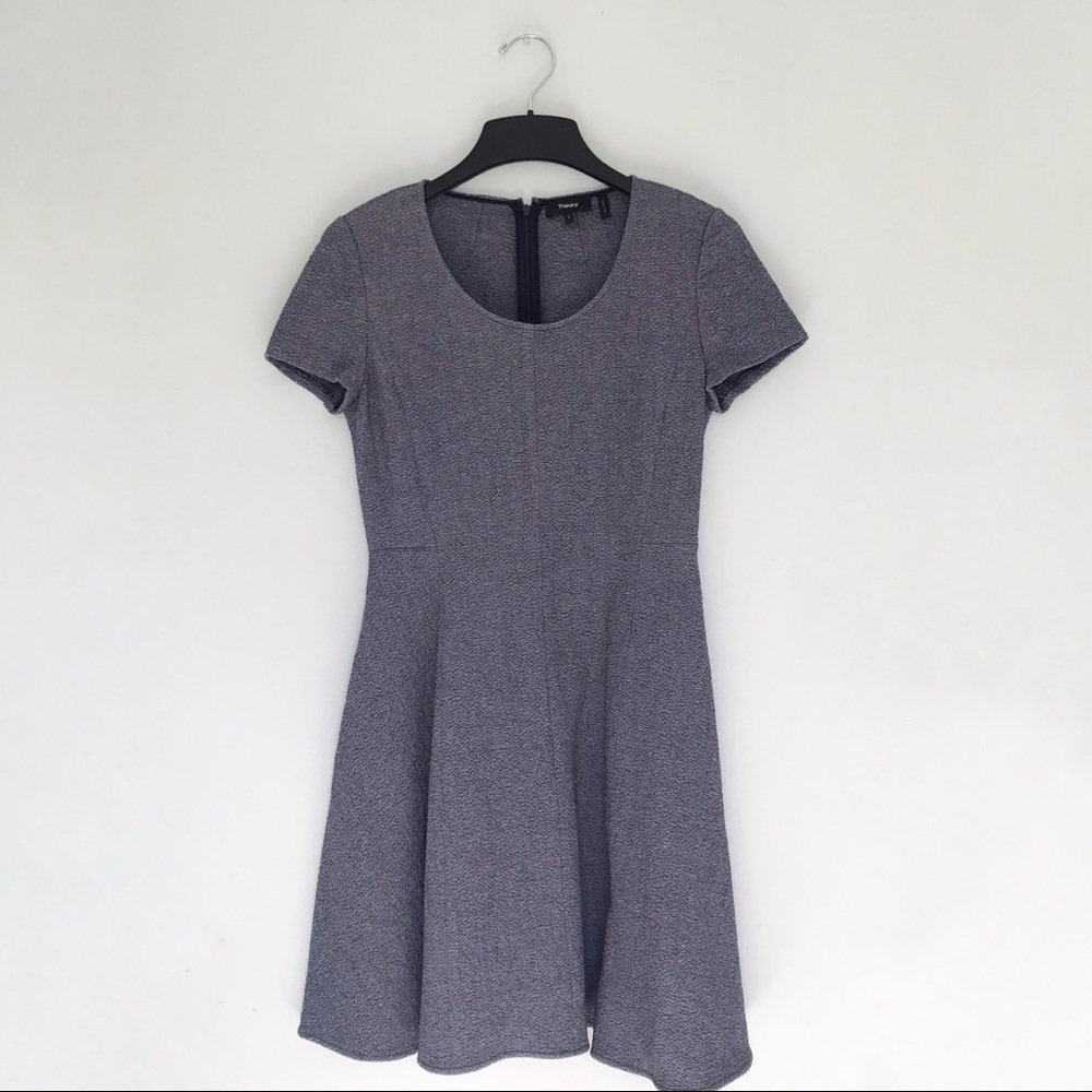 Theory NWOT Blue Short Sleeve Dress Size 4
